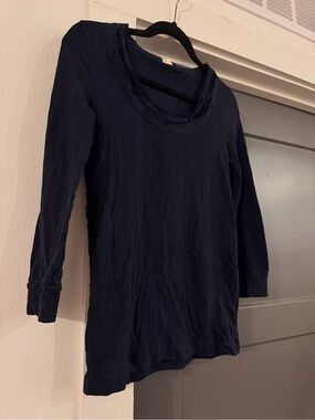 J.Crew Women’s Navy Long-Sleeve Scoop Neck Top Size S